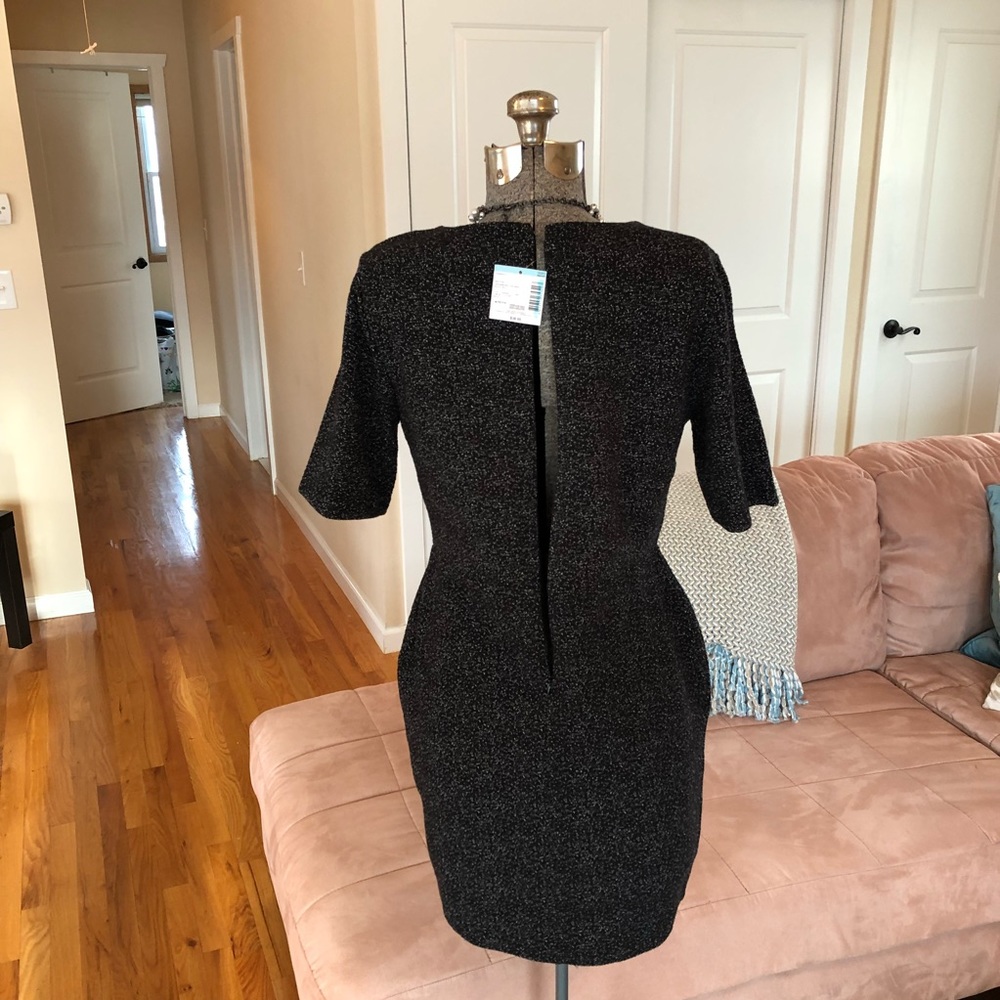 SMALL NWT BLACK/WHITE DRESS - Picture 6 of 7